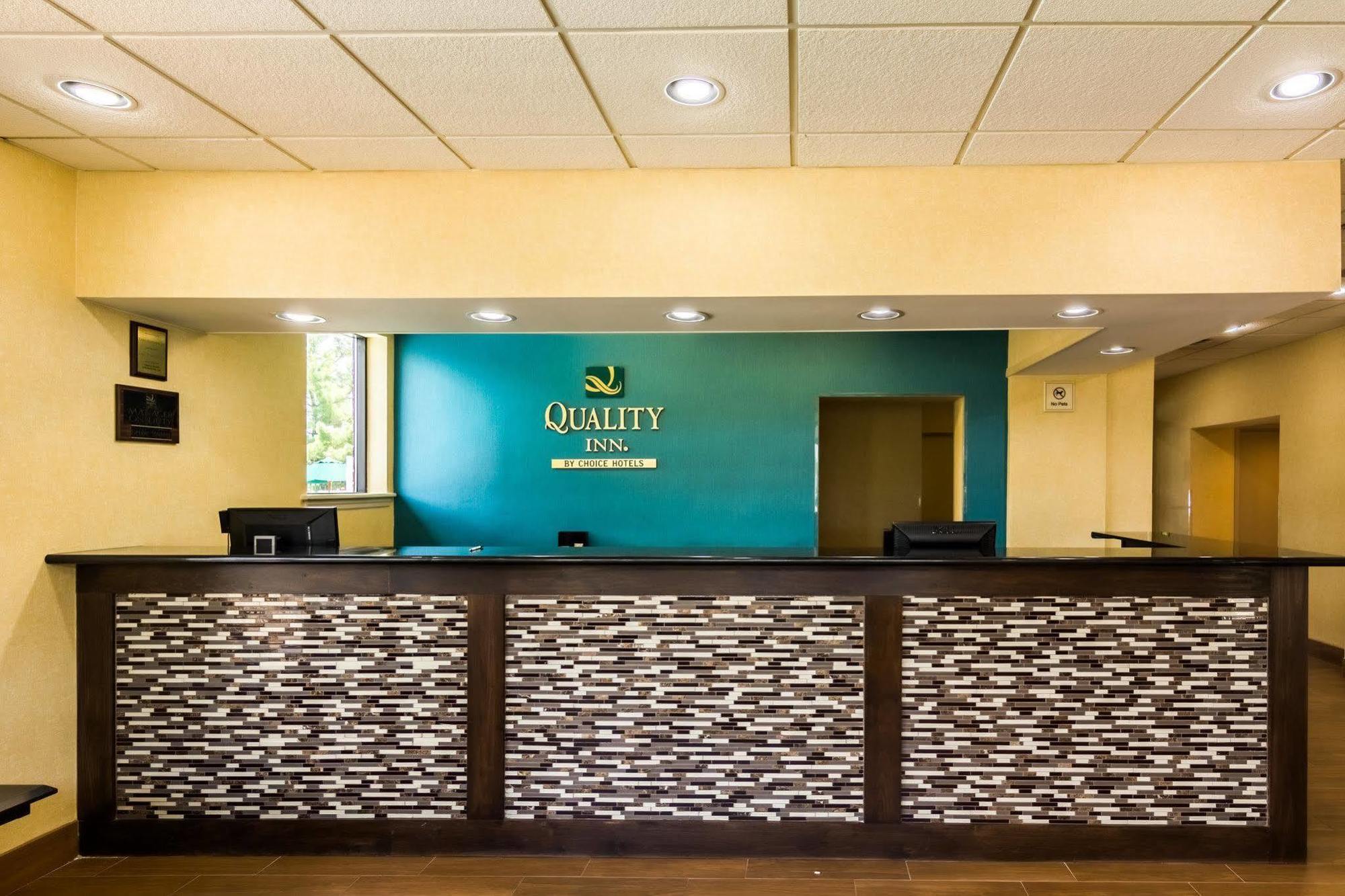 Quality Inn Manassas Exterior photo